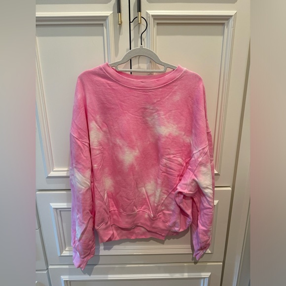 Boutique Medium Pink Tie Dye Sweatshirt. 💗⚡️ - Picture 3 of 5